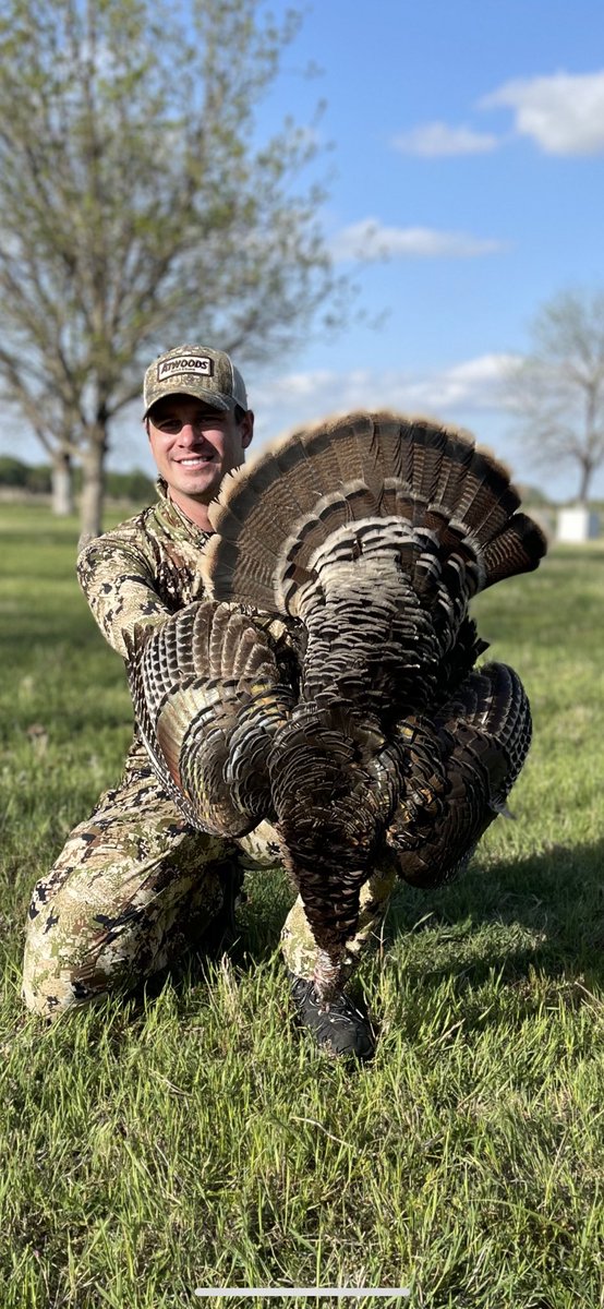 GuySBarker's tweet photo. Today marks the close of another successful spring turkey season with this bearded Rio hen in Oklahoma! Congrats to all the hunters this spring and thank you for exercising your 2nd Amendment right to further wildlife conservation efforts in green country! #NRA @NWTF_official https://t.co/OkhVTAoozD