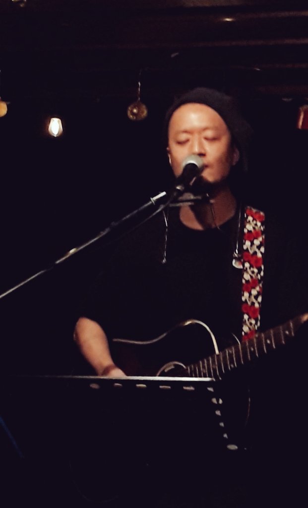 zdCtps0pjn7vztn's tweet photo. 今夜のモルタルレコードライブ
3人共凄すぎて興奮が治まらない最高峰ました!!!!
#perfectlive #モルタルレコードpresents #和製ケビン
#ターキーのぶとユタ州
#ナカノアツシ https://t.co/QgXOgXeh9D