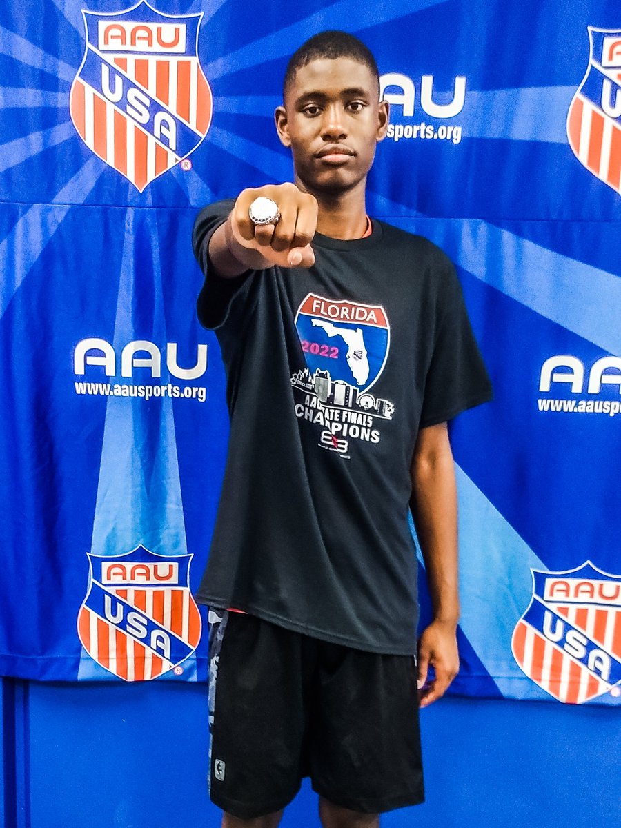 KymaniWeathers's tweet photo. AAU Florida state champ‼️🏆🥇
@AAU_Basketball 
@flaaubasketball  
#HardworkHoops #statechamps #classof2026 https://t.co/gMkT1O6QWk