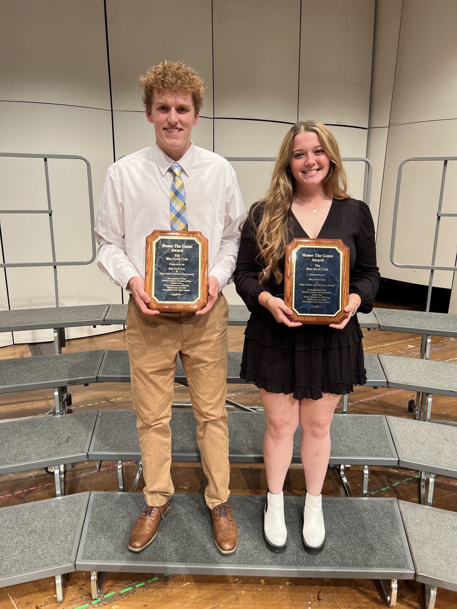 LeboAthletics's tweet photo. Congrats to Evan Rossi and Samantha Phillips for earning the Honor the Game Award at our Spring Recognition Night!! Well deserved!  #Leboproud https://t.co/rHngnOxk3T