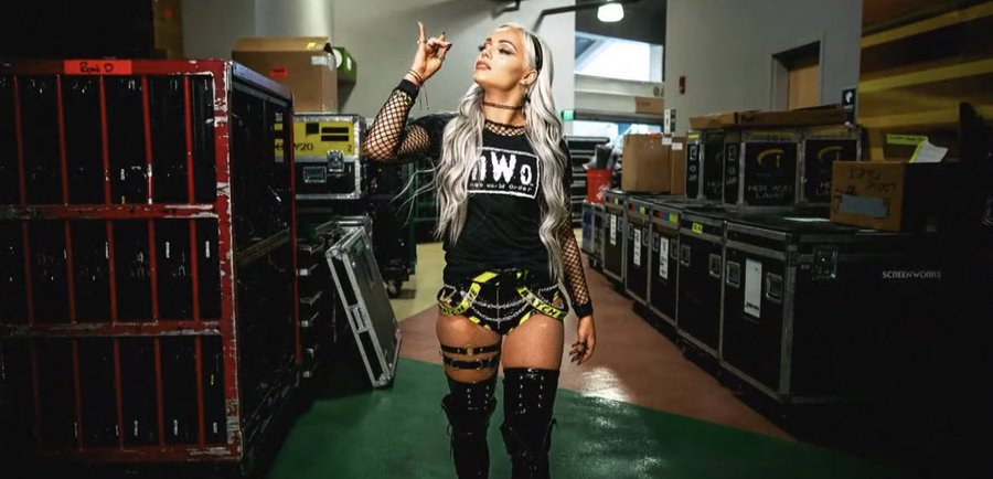 RiottSquad4Life's tweet photo. #BulletBabe https://t.co/37GDNKNzRK