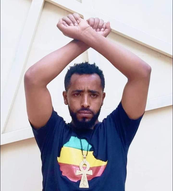 BelayBekeleWeya's tweet photo. በአንድ ሀገር ላይ ለአንደኛው የእርሻ መሳሪያ ለአንደኛው የጦር መሳሪያ እያከፋፈሉ መኖር ይብቃ!!! https://t.co/60EdkIA2If