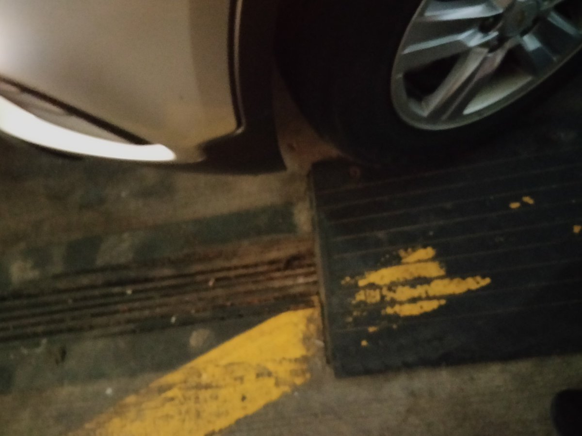 Francesca1728's tweet photo. @MGMGrandDetroit I also have pictures I tripped over this.. https://t.co/7P9GJA2j4q