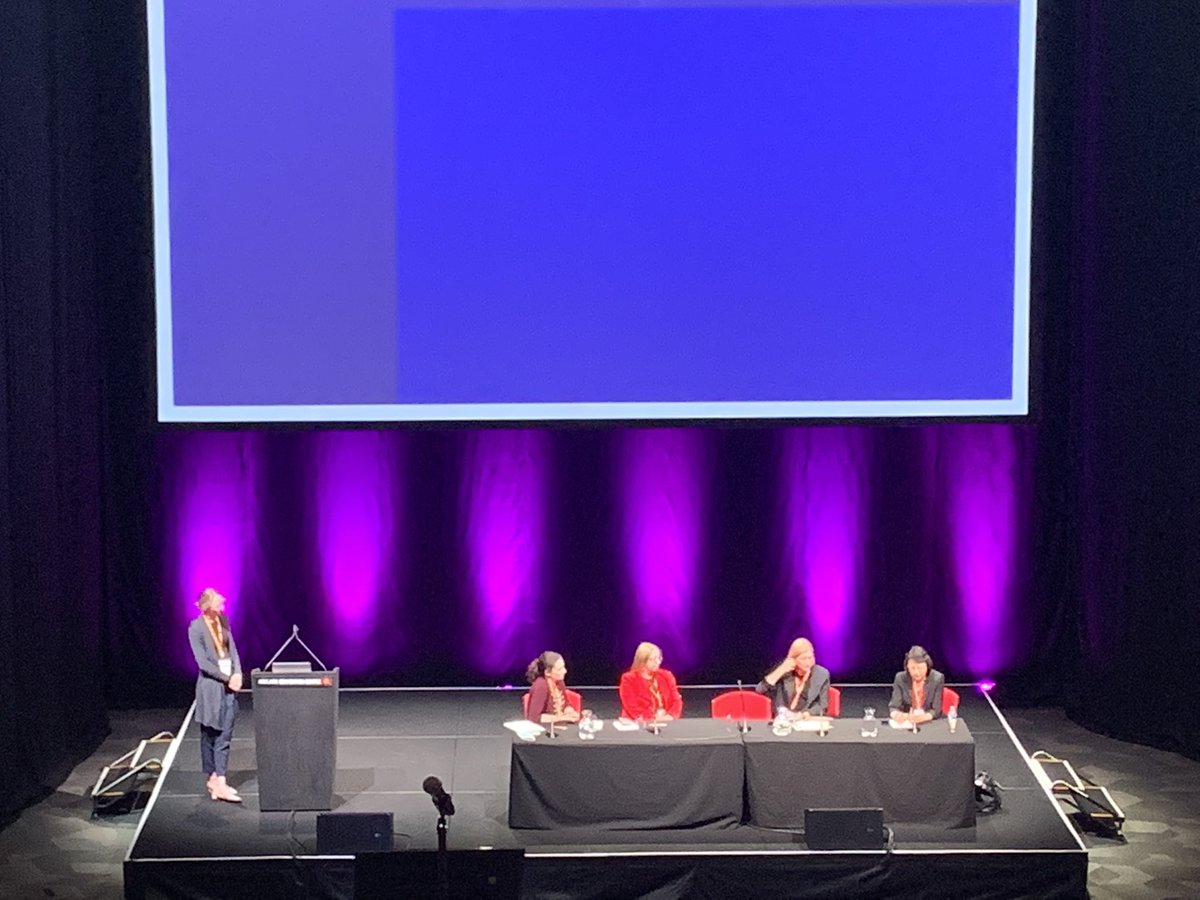 Fabulous panel of women discussing all things antenatal steroids and 50 years from Liggins first publication @mypsanz #PSANZ2022