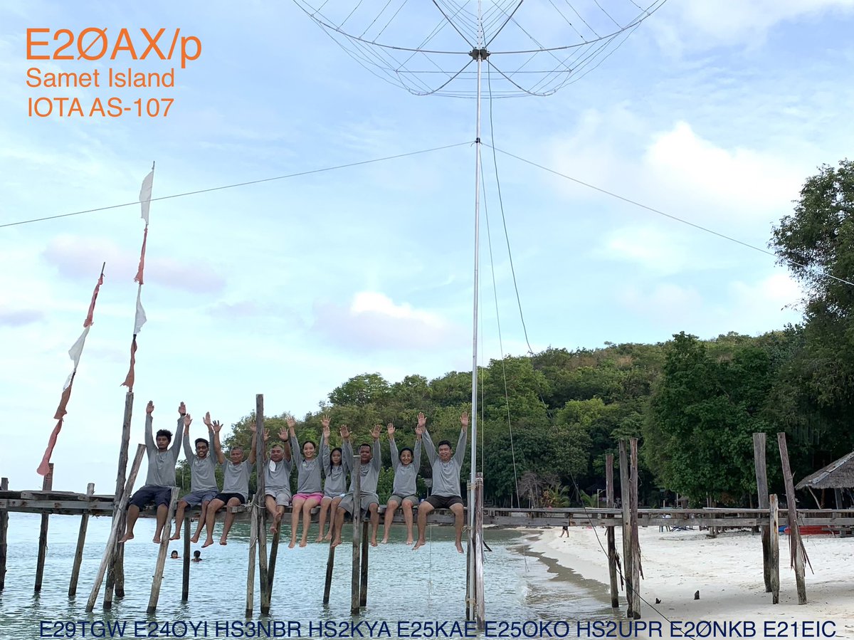SomChamp's tweet photo. E20AX/p Samet Island [IOTA AS-107] has QRTed. We made a total of 3,180 QSOs in 2 days. Thank you all for the contacts. See you again on our next IOTA activation.
#AS107
#SIAM_DXG https://t.co/BuzcayobUd