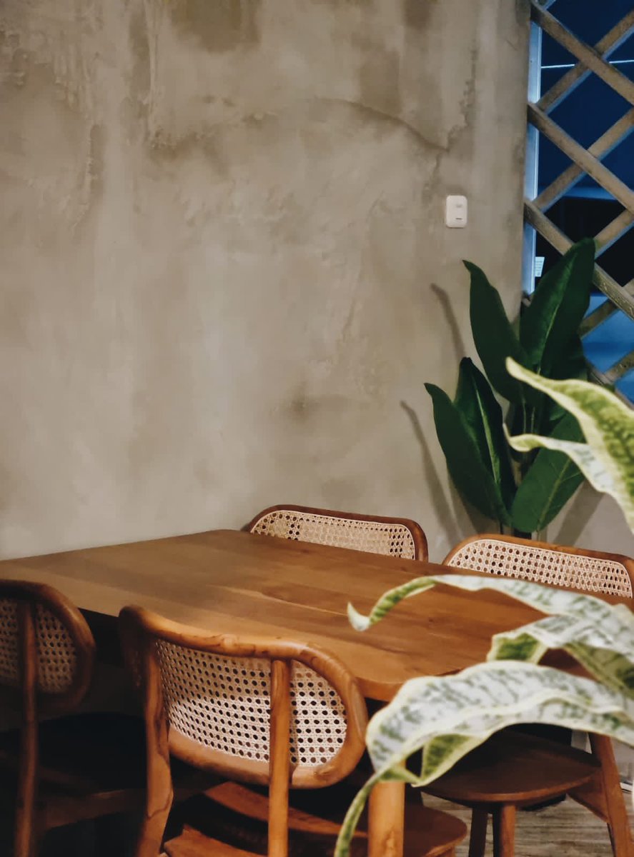 sweets0urlife's tweet photo. guys kalian yang mau nongkrong boleh banget ke cafe aku ya di daerah cipete namanya KOPIREE, free wifi ada ruangan ac sama outdoor juga https://t.co/d0AM43NWzs
