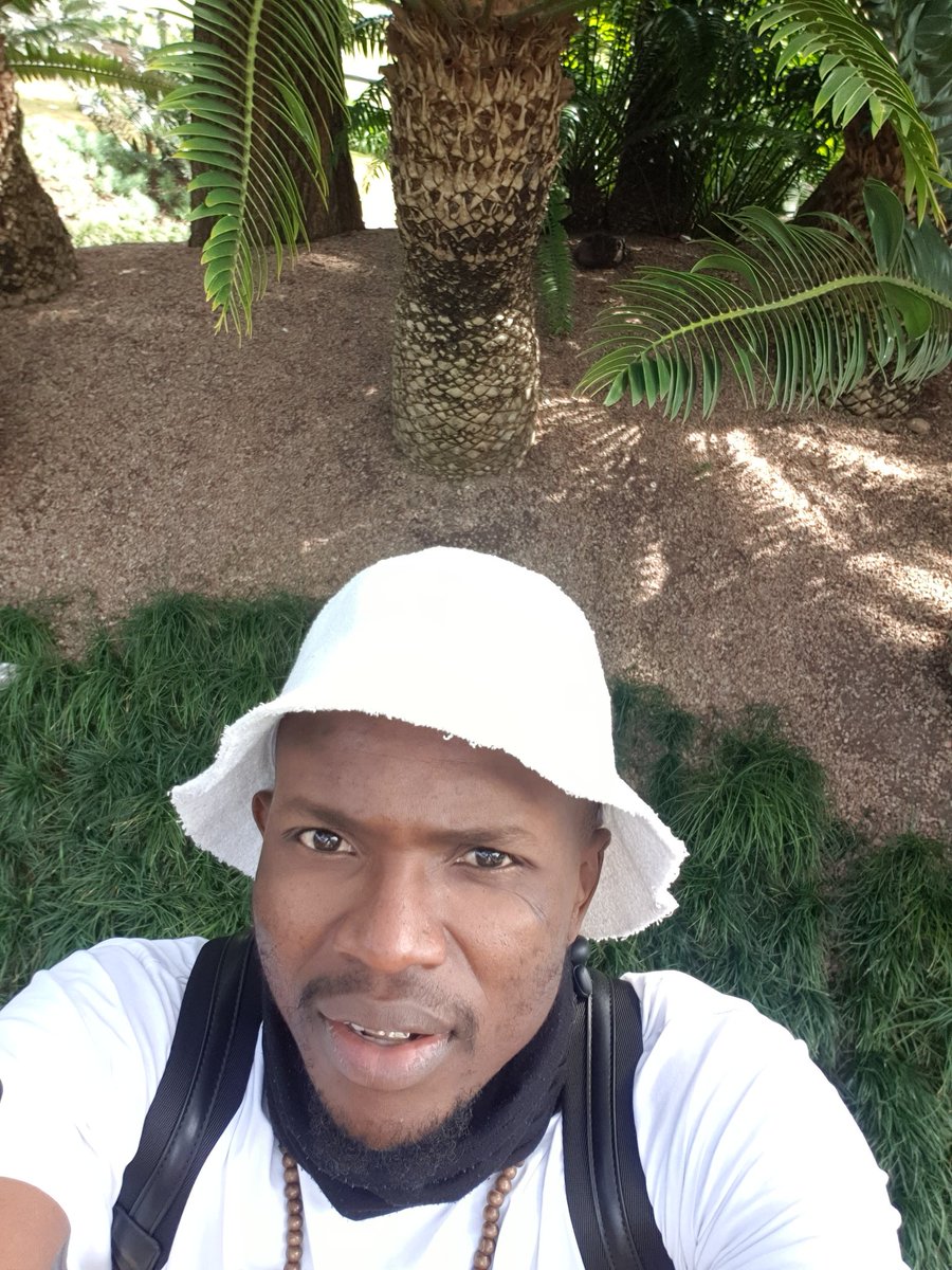 malatjimoses1's tweet photo. https://t.co/VVGtIsQ1os