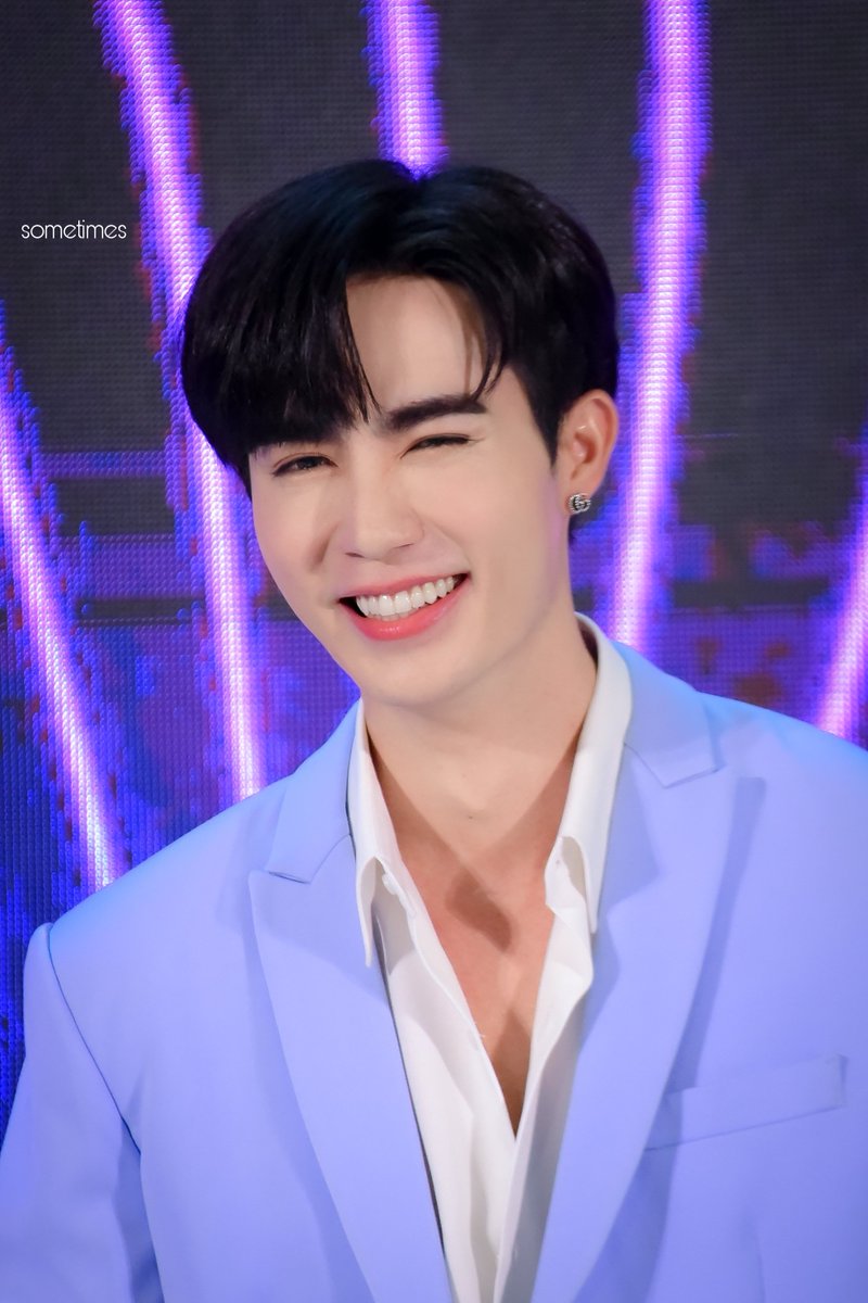 sometime_1992's tweet photo. ยิ้มให้แบบนี้ คุณพี่ต้องรับผิดชอบหัวใจเราด้วยนะคะ 😵 ไม่งั้นฉันจะแจ้ง!!!
#ZeePruk #ซนซน #Zunshine https://t.co/dtP6PxUwuB