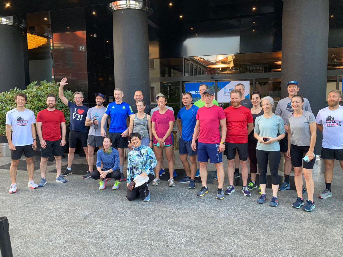 BrianBioPharma's tweet photo. #BioEquity’s early morning #FunRunners are off for a run &amp; tour around Milan this morning #bioequityeurope https://t.co/1GQ6cUYVML