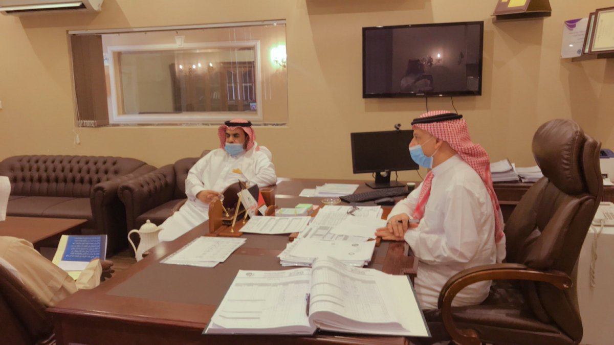 زيارة المشرف التربوي الاستاذ / ضيف الله الزهراني رئيس قسم المختبرات المدرسية لثانوية الانجاز بالهجرة والاطلاع على سير العملية التعليمية والتربوية 

@MOE_MHC_11 
@pfemakkah