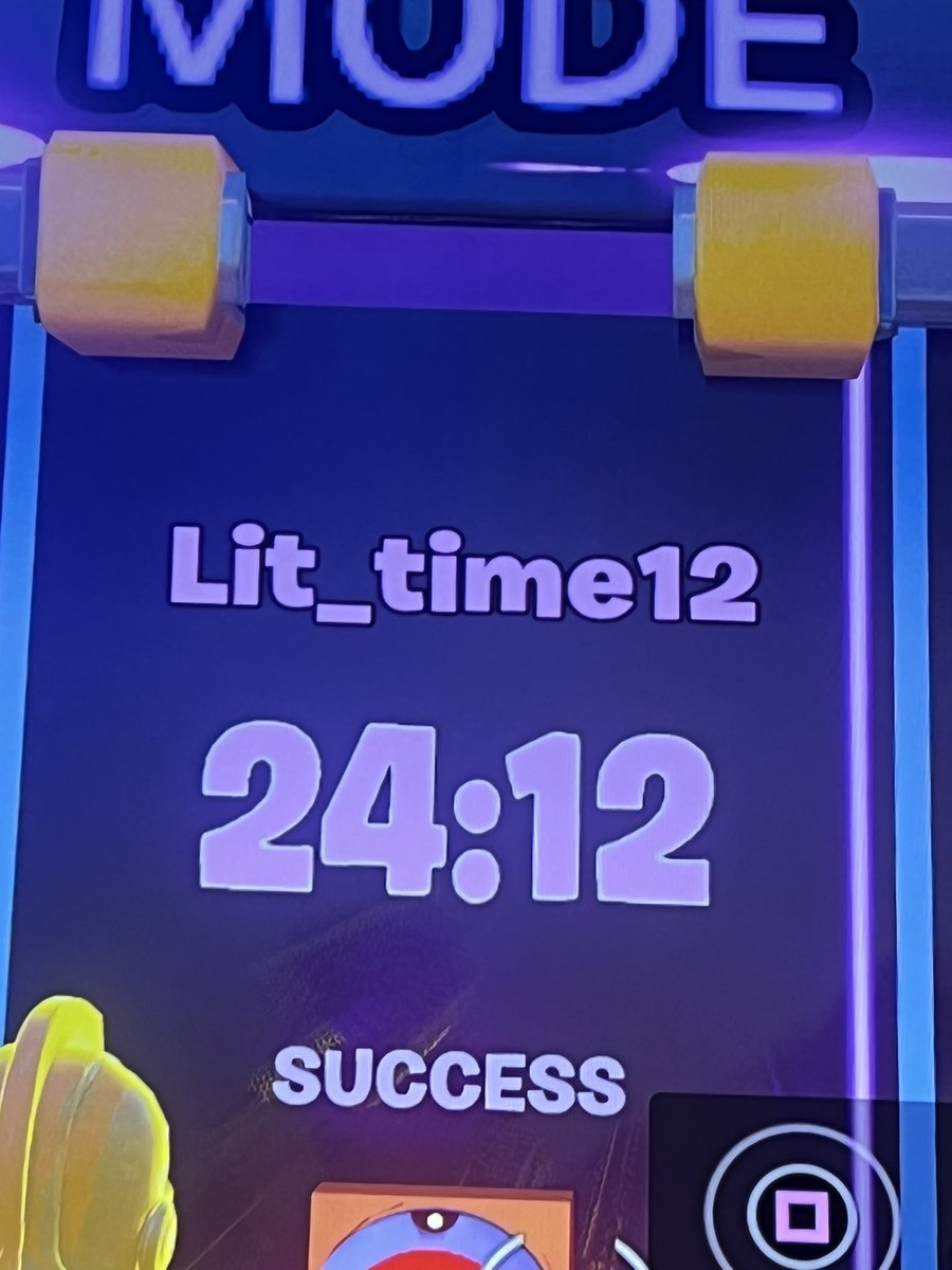 BrandonStyll's tweet photo. @SkyUK #GigaFAST this is for the 200 level Ali-A challenge. When you see this, send me a friend request. This is William, aka Lit_time12 that is my username https://t.co/wUOw5pyat1