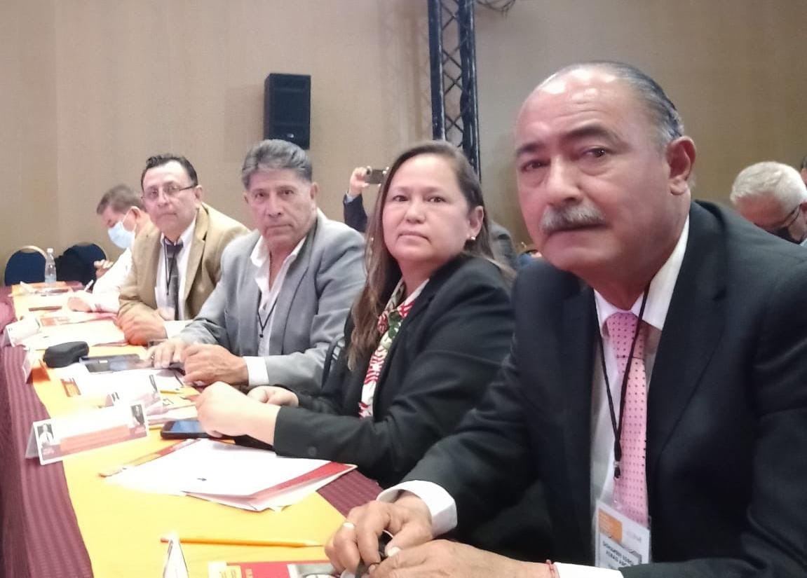 SECCION35_SNTE's tweet photo. El Profr. @JFernandoMora35 en compañía de los concejales Profra. Dora Elia Romero, Profr. Javier Cordero Salazar y Profr. Francisco Ontiveros Mota, en la LIV Sesión Extraordinaria del Consejo Nacional del SNTE, Preside el Mtro. Alfonso Cepeda Salas, Secretario General del #SNTE https://t.co/aueTHYKYBW