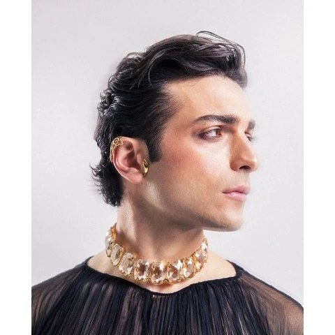 AdoptadaBarone's tweet photo. manintownofficial: I diversi volti di #gianlucaginoble ๐ธ
Uno shooting tratto dall'ultimo numero di #MANINTOWN con protagonista
#manintown #hotchildinthecity #music #photoshoot #ilvolo https://t.co/3Mh7yii3M1