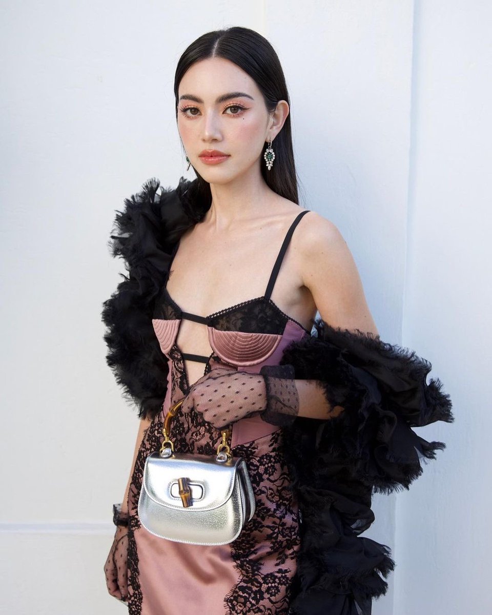 ParagonDepart's tweet photo. ใหม่ ดาวิกา @DavikaH ในฐานะ Friend of Gucci เข้าร่วมชมโชว์ @gucci คอลเล็กชั่น #GucciCosmogonie ที่ Castel del Monte ประเทศอิตาลี

📸 davikah, voguethailand

#Gucci
#Davikah
#ParagonReport https://t.co/a9KEnH7NwD