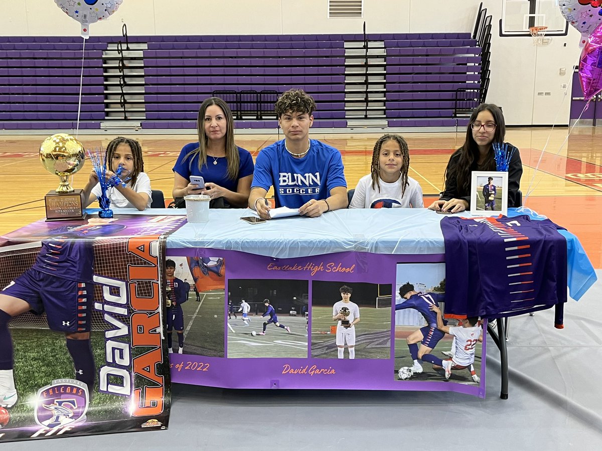 EHSoccerENGLAND's tweet photo. What a day. We had 10 Falcons signing to take their talent to the college level. Congratulations Gio, David and Bryan. FTF https://t.co/YDgtLW8fJa