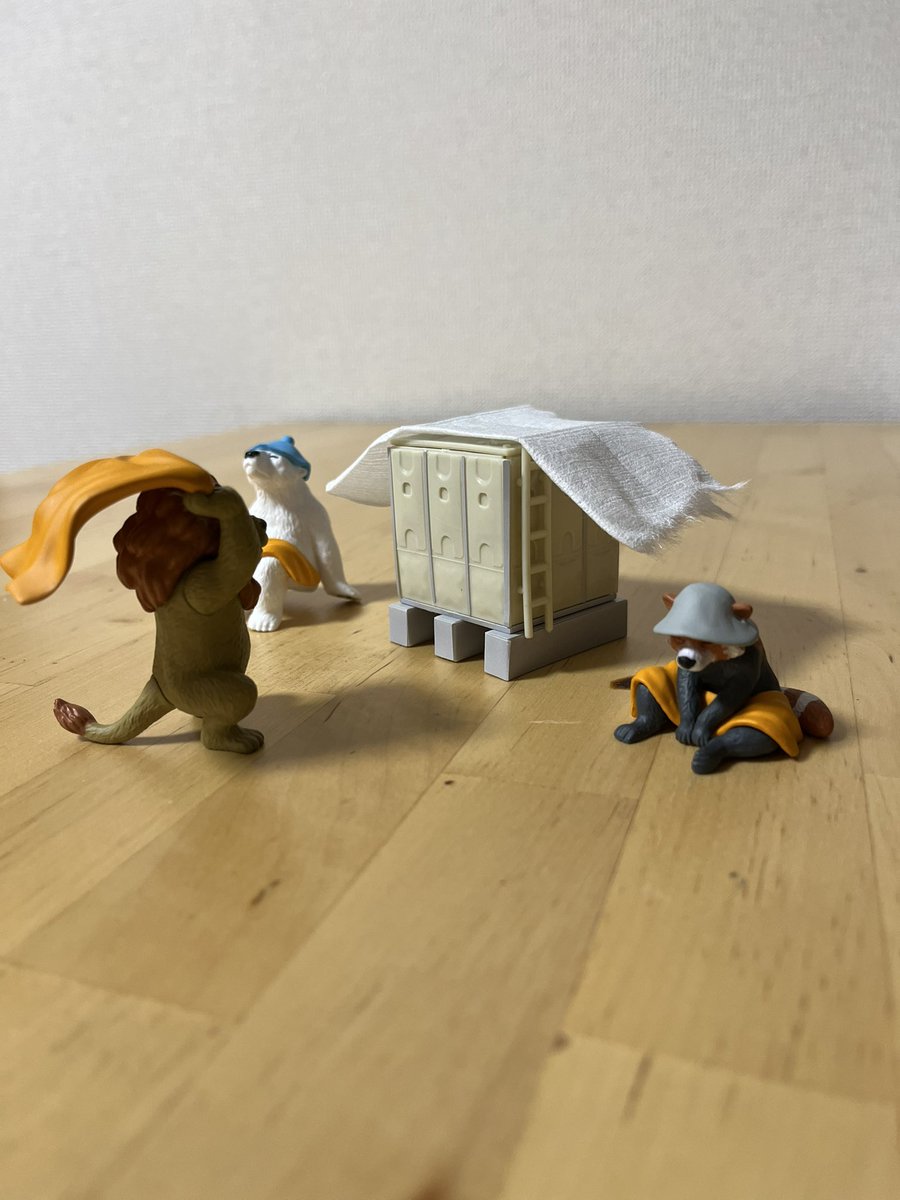 infratectower's tweet photo. ロウリュを受けるヒシタンク https://t.co/8whUwbSLjc