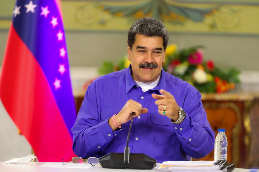 Un Gobierno revolucionario debe llevar el pulso de todas las situaciones que ocurran en el acontecer nacional, por eso seguimos trabajando, definiendo las líneas estratégicas y las prioridades en esta nueva etapa de recuperación paulatina de nuestra economía.