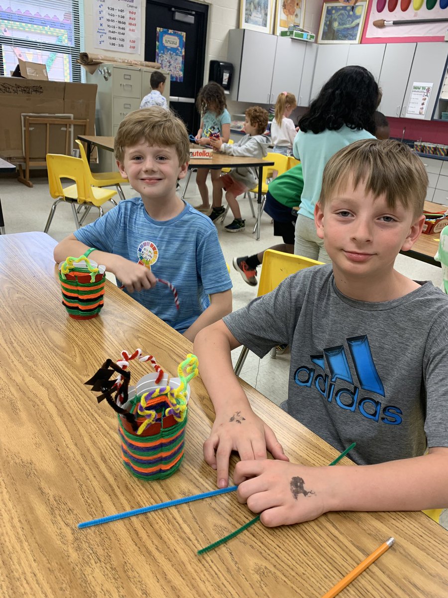 Basket weavings with creative pipe cleaner sculpting is a huge hit with first grade! <a href="/cel578/">Cathy Crawford</a> <a href="/ArtsFCS/">Elizabeth Eppes</a>