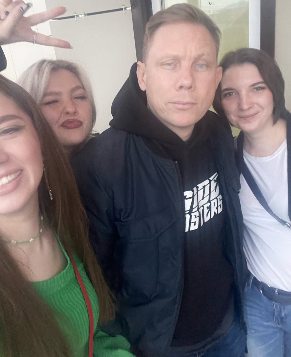 KellerDasha's tweet photo. Хотю оставить этот счастливый момент тут ♥️ https://t.co/Wjhs4woDxi
