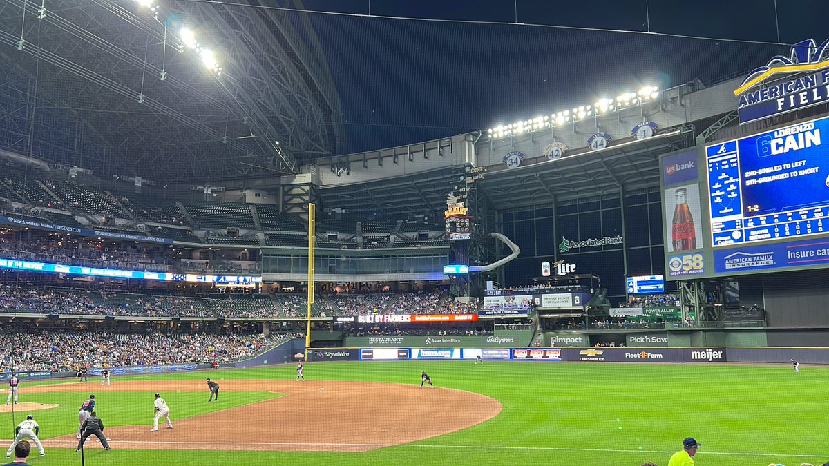 A_D_Baird's tweet photo. @Mark_Baden @Brewers Company outing for work and couldn’t have asked for a better night https://t.co/GyDHigMMd2