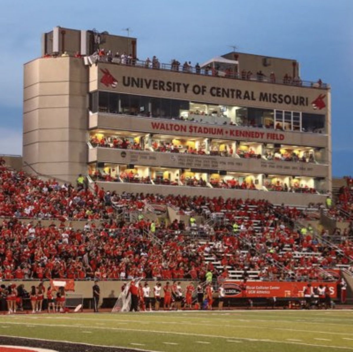 #AGTG Extremely blessed to have earned my 3rd offer from, University of Central Missouri!! <a href="/CoachHoltzclaw/">Joe Holtzclaw</a> <a href="/recruit_unionfb/">recruit UNION FB</a>