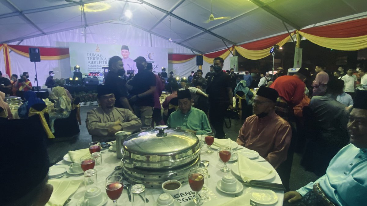 doaselangor's tweet photo. Rumah Terbuka Selangor, Peringkat Daerah Gombak 
@suk_selangor @zaharDOA @IrIzhamHashim https://t.co/nrwp4AB2yv