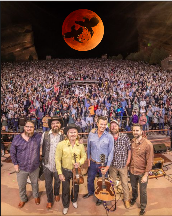 FlaRedDirtCC's tweet photo. Everything lined up perfectly for @TpTroubadours and their fans last night! https://t.co/65tC6G7l6E