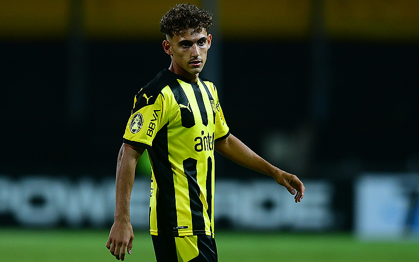 Elizalde, Saravia y Maxi Alonso serían titulares mañana en Peñarol. Saldría del equipo Pachi Carrizo.