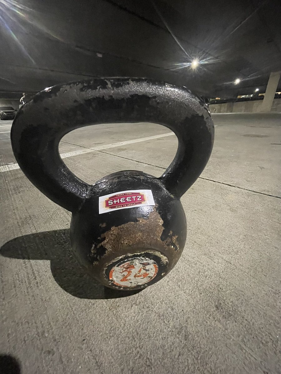 spencerlueders's tweet photo. @sfogg @F3SaigonSam @F3Hardcore #sheetzready kb ready for him I’ll use my 44 👊🏻 https://t.co/VjpBwS96VZ