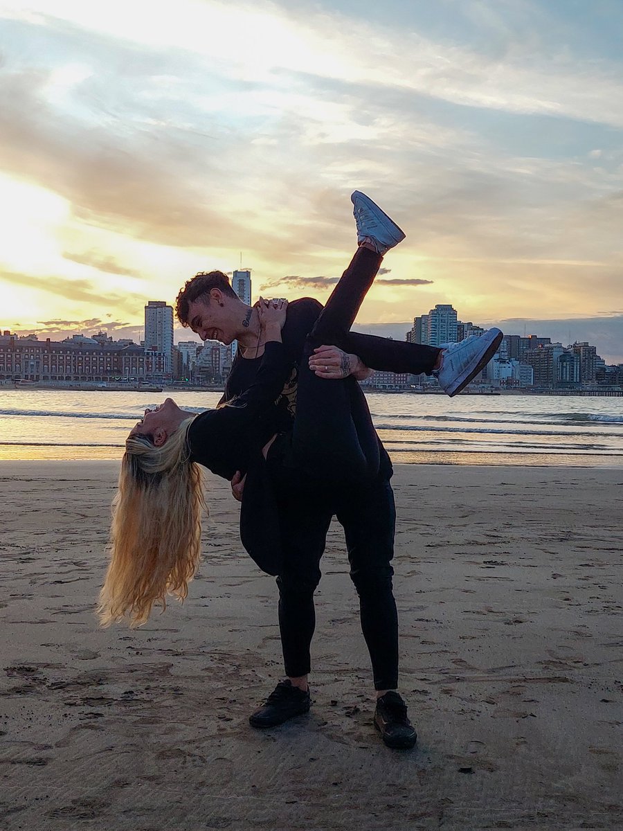 valentinxoliver's tweet photo. Fotos que me encantaron pero a él no https://t.co/5GYu2iJ9Ga