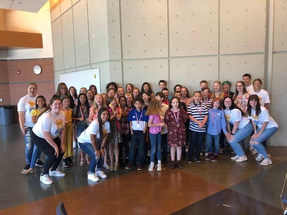 wileyrocks's tweet photo. Today, Wiley 5th graders participated in the 2nd annual DECA-inspired Day. This year the event was hosted by @HHS_Salthawks DECA team! A big thanks to all the local businesses and community members who made this possible!! #wileyrocks #KStotheMoon https://t.co/9OtciFUGI9