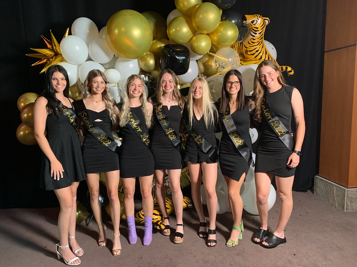 Senior Banquet 2022. These 7 seniors are amazing young women and tonight we got to honor them. A few words to describe them; Strong, Resilient, Loyal, Passionate, Hard Working, Committed and my favorite...TIGERS! #GoTigers