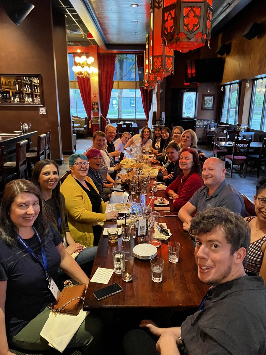 MK Grueneberg tweet media