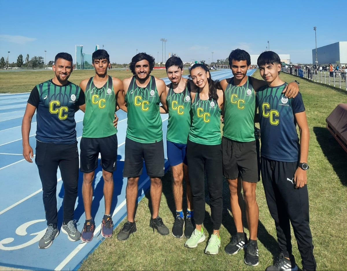 El equipo dijo presente en el TORNEO PEDRO DELESMA, realizado en el Parque Olímpico de la Ciudad de Buenos Aires éste sábado 14 de Mayo.

•Alejandro Avalos (Profe)
•Emanuel Gonzalez
•Federico Assad
•Luciano Bernstein
•Agustina Pintos
•Ezequiel Sotelo
•Joaquin Silva