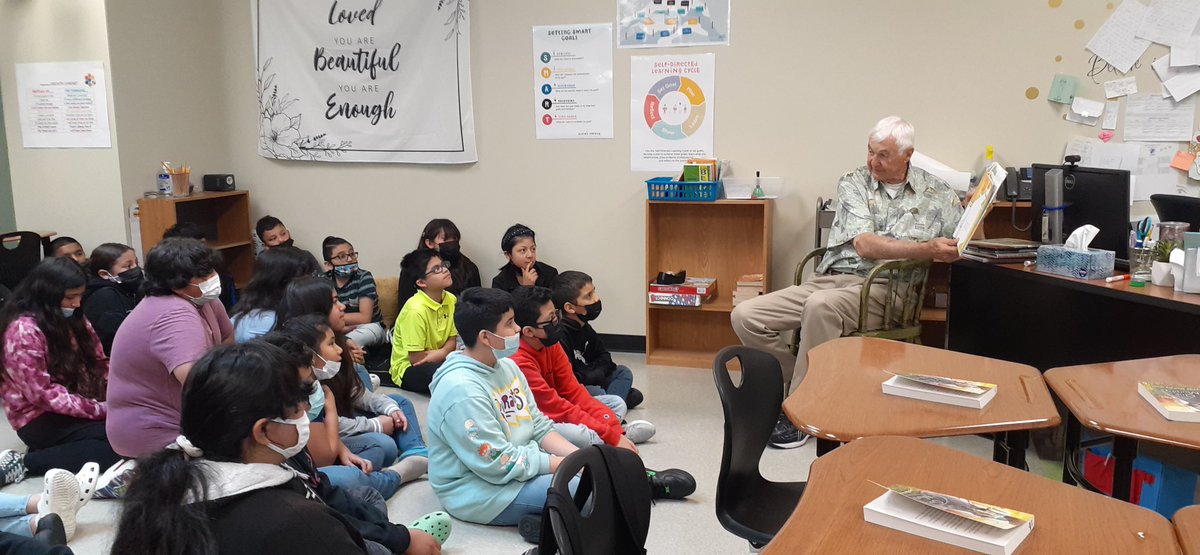 KimberlyMelcho6's tweet photo. We had the honor of having Mr. Marshall Kendrick narrate our "book of the day" and the kids were so excited and engaged. We invited @castilloclassrm to join in on our fun! They were perfect guests.
@pisdmsela @KendrickBroncos @PasadenaML #bookadaychallenge https://t.co/LvKSyVs1S1