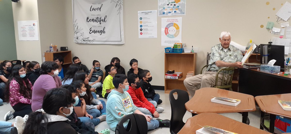 KimberlyMelcho6's tweet photo. We had the honor of having Mr. Marshall Kendrick narrate our "book of the day" and the kids were so excited and engaged. We invited @castilloclassrm to join in on our fun! They were perfect guests.
@pisdmsela @KendrickBroncos @PasadenaML #bookadaychallenge https://t.co/LvKSyVs1S1