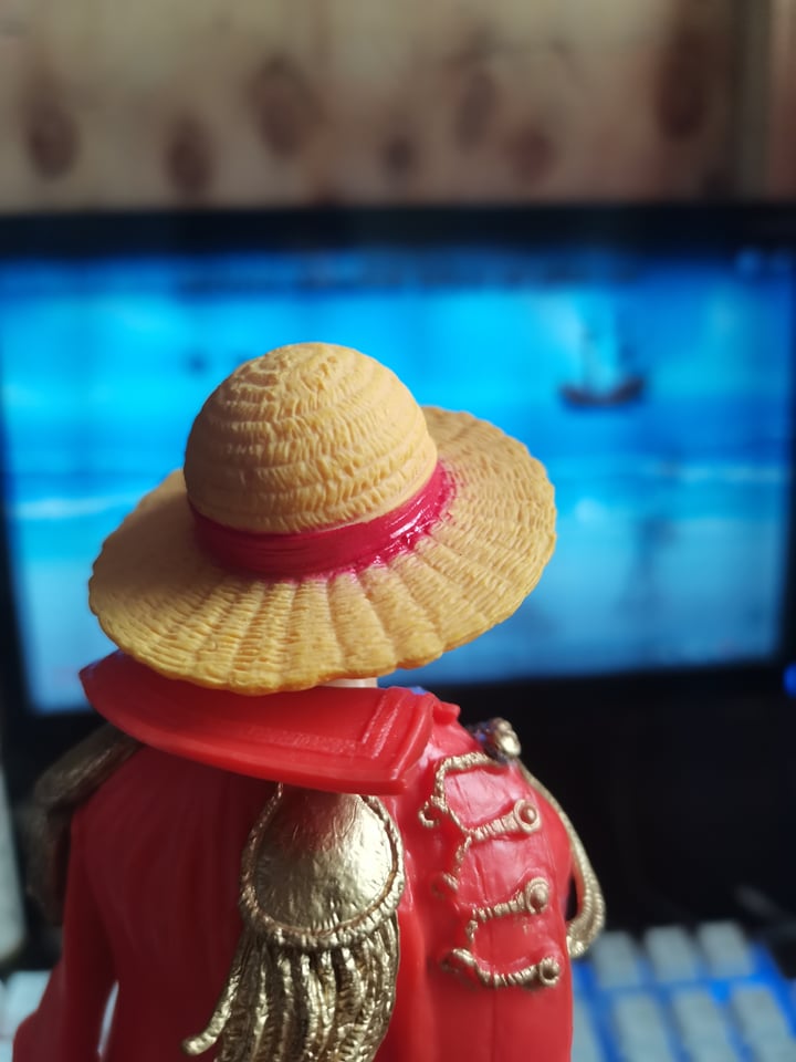 YuelMhar's tweet photo. @memeland For other uses of this name, see Straw Hat (Disambiguation). A straw hat can refer to any brimmed hat that is woven out of straw. One straw hat is particularly famous, having been worn by Gol D. Roger and Shanks. It is now worn by Monkey D. Luffy. #memelandtraits @memeland https://t.co/hfqjGABvx2