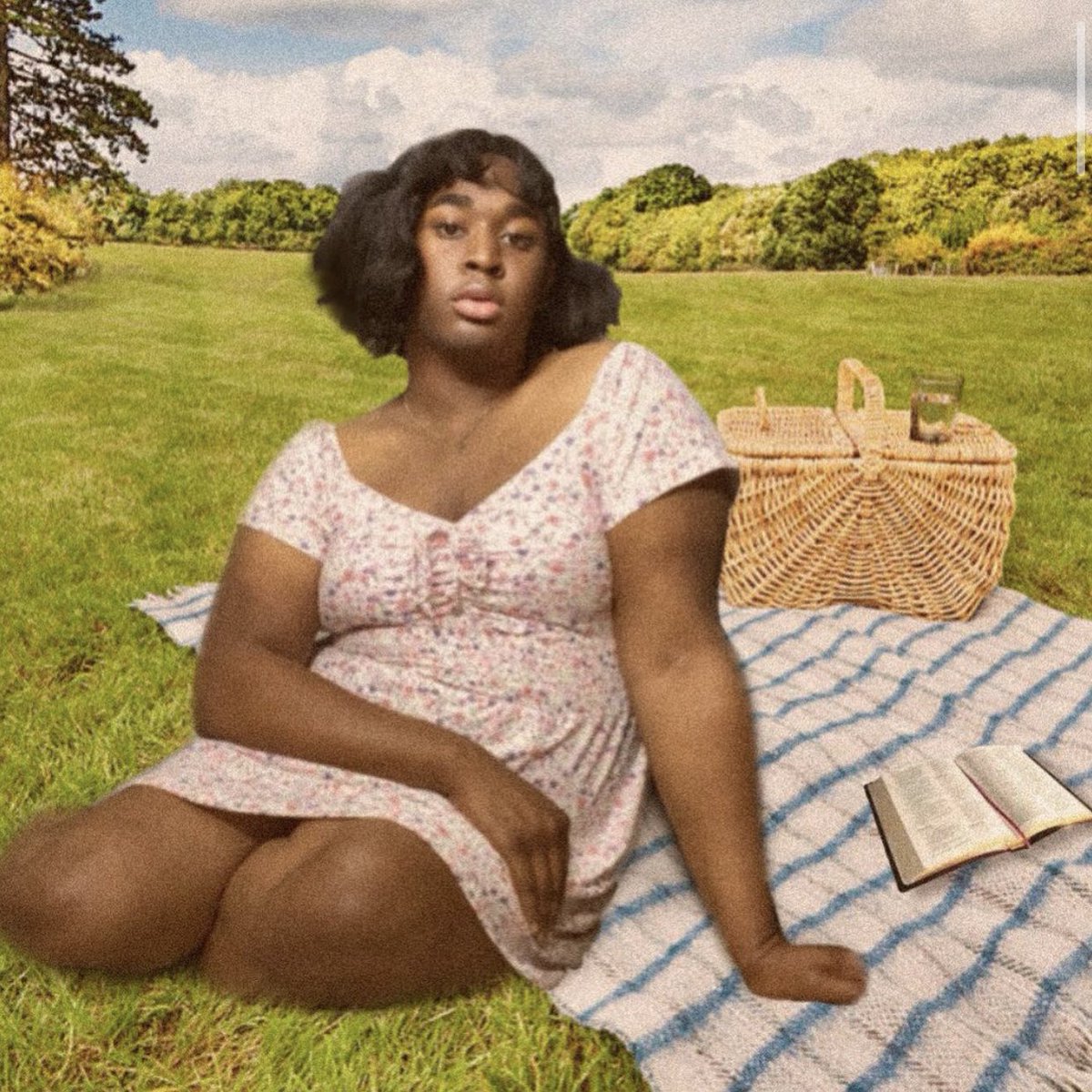 hay_catcher's tweet photo. This child of God. Is truly carrying #TikTok on her wide back. #Terryjoe https://t.co/Sp2bHlOV8i