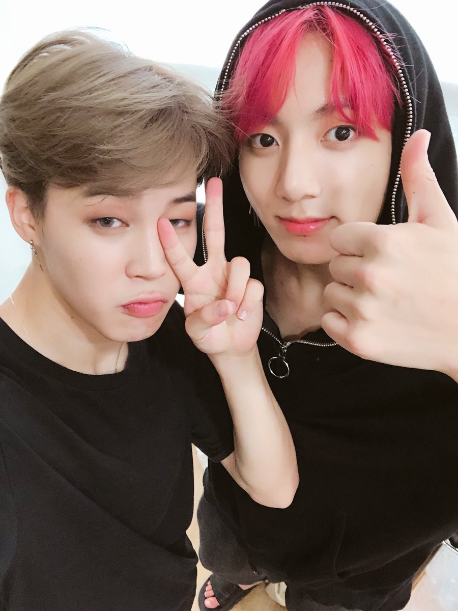teteshix's tweet photo. i miss #jikook https://t.co/IXwFpLqS3X