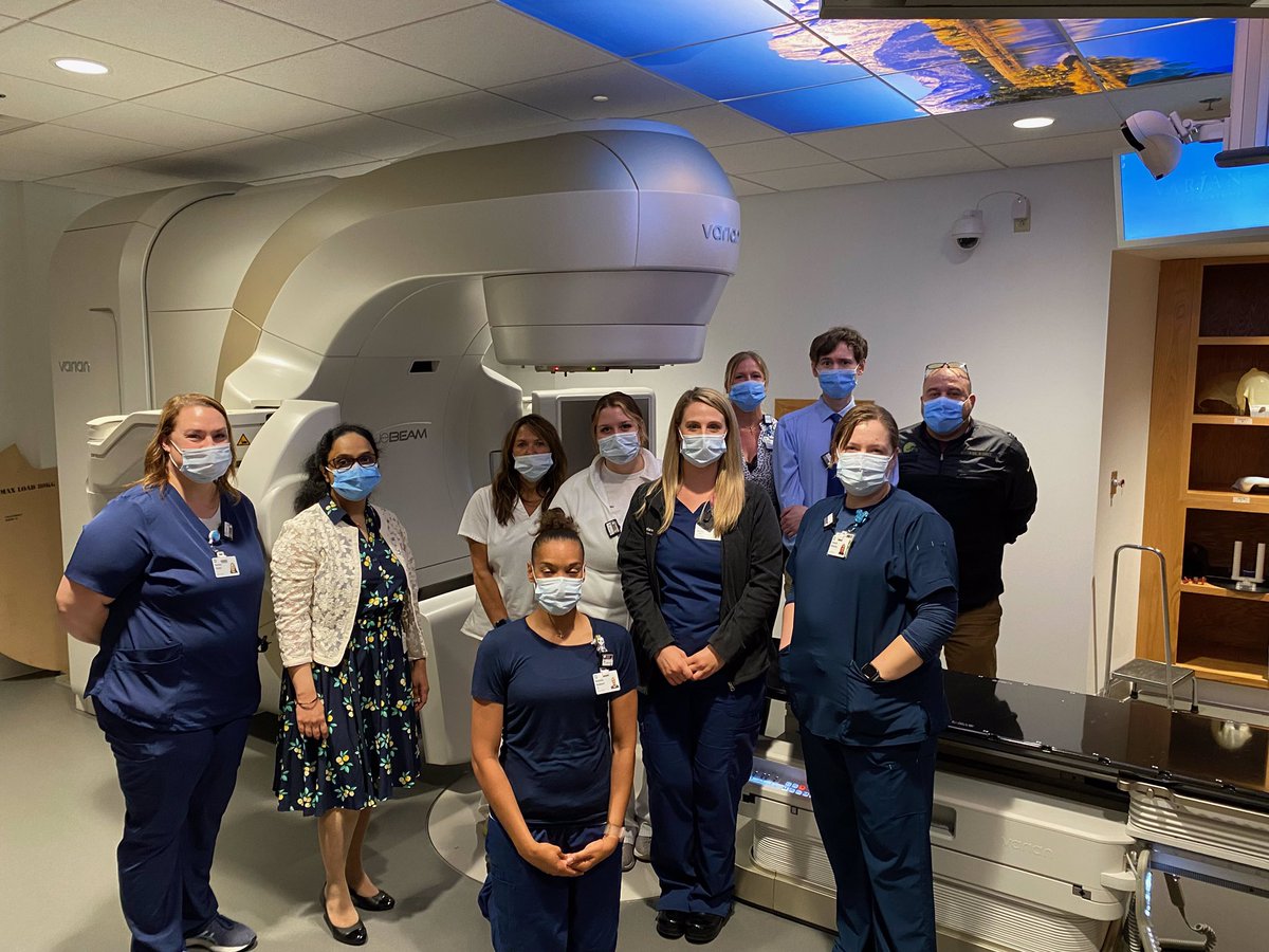 shibypaul2's tweet photo. First day of treating on our new TrueBeam #CleClinicCancer #Mansfield🤩Smiles all-around 🥳🙏 @DrJohnSuh @PhDpingxia @NoahStaley @Jennife84333890 and the team! https://t.co/MklfIl4Il5