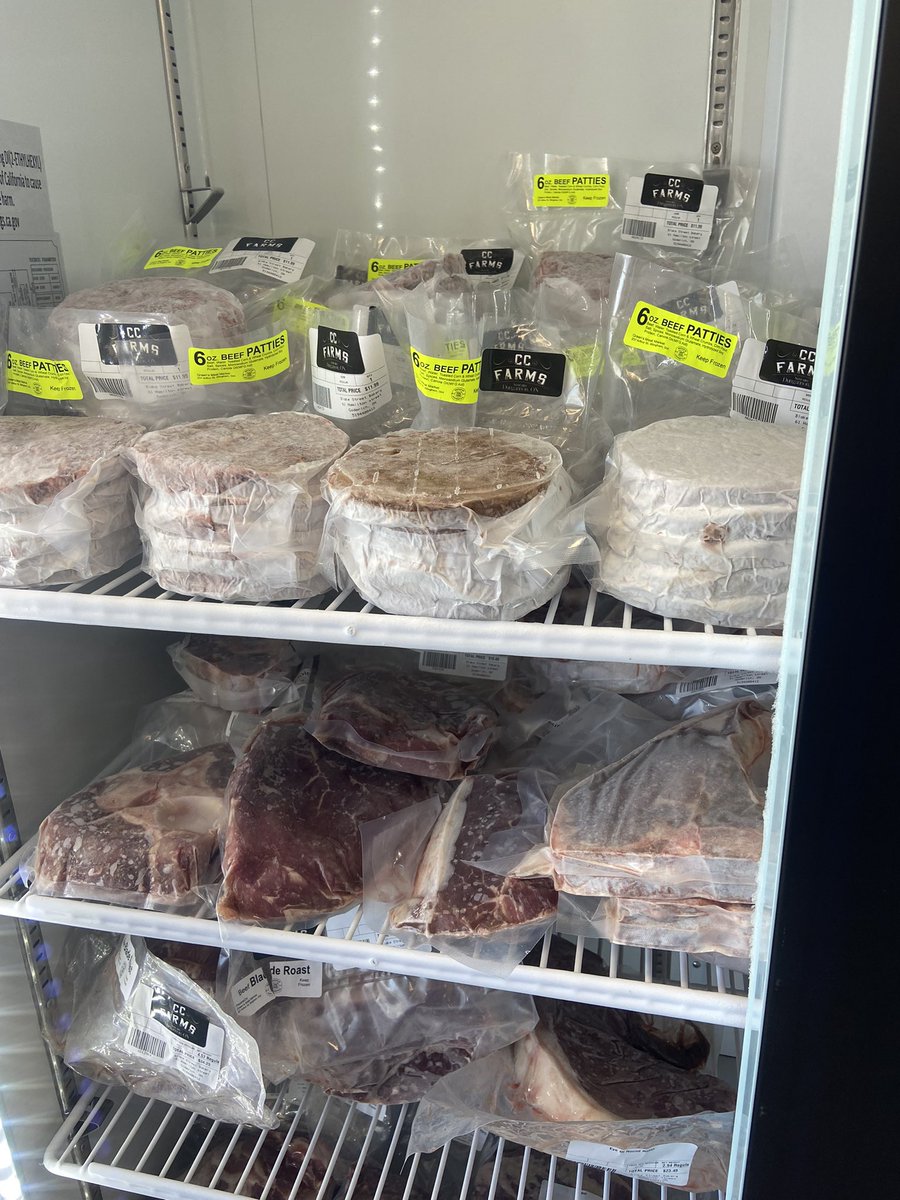 MitchellCurran7's tweet photo. Blake Street Bakery now has a freezer full of Curran Cattle Farms beef, make sure you swing by from 7:30-2 tues-sat and grab your favourite baked goods and lots of meat for the long weekend https://t.co/0tJKAFOqEa