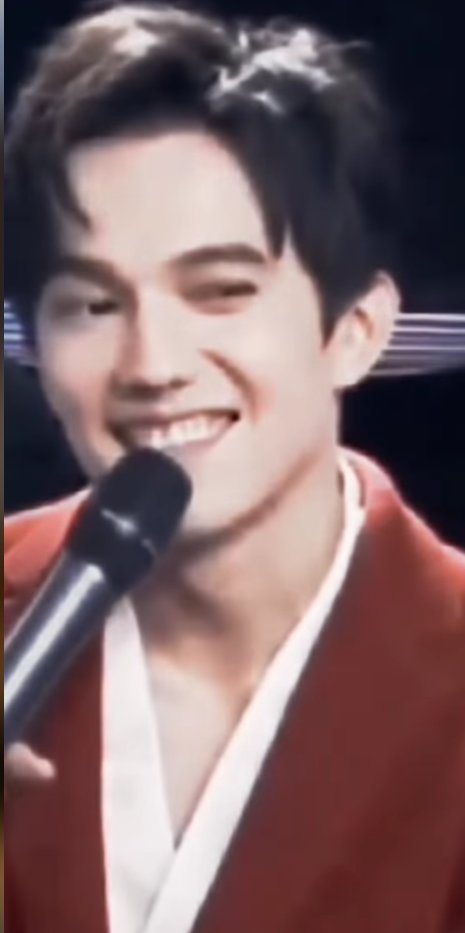 marinelaramirez's tweet photo. @PonchoYezka OPERA 2  Dimash en I am Singer @dimash_official https://t.co/nIryflmKMp
