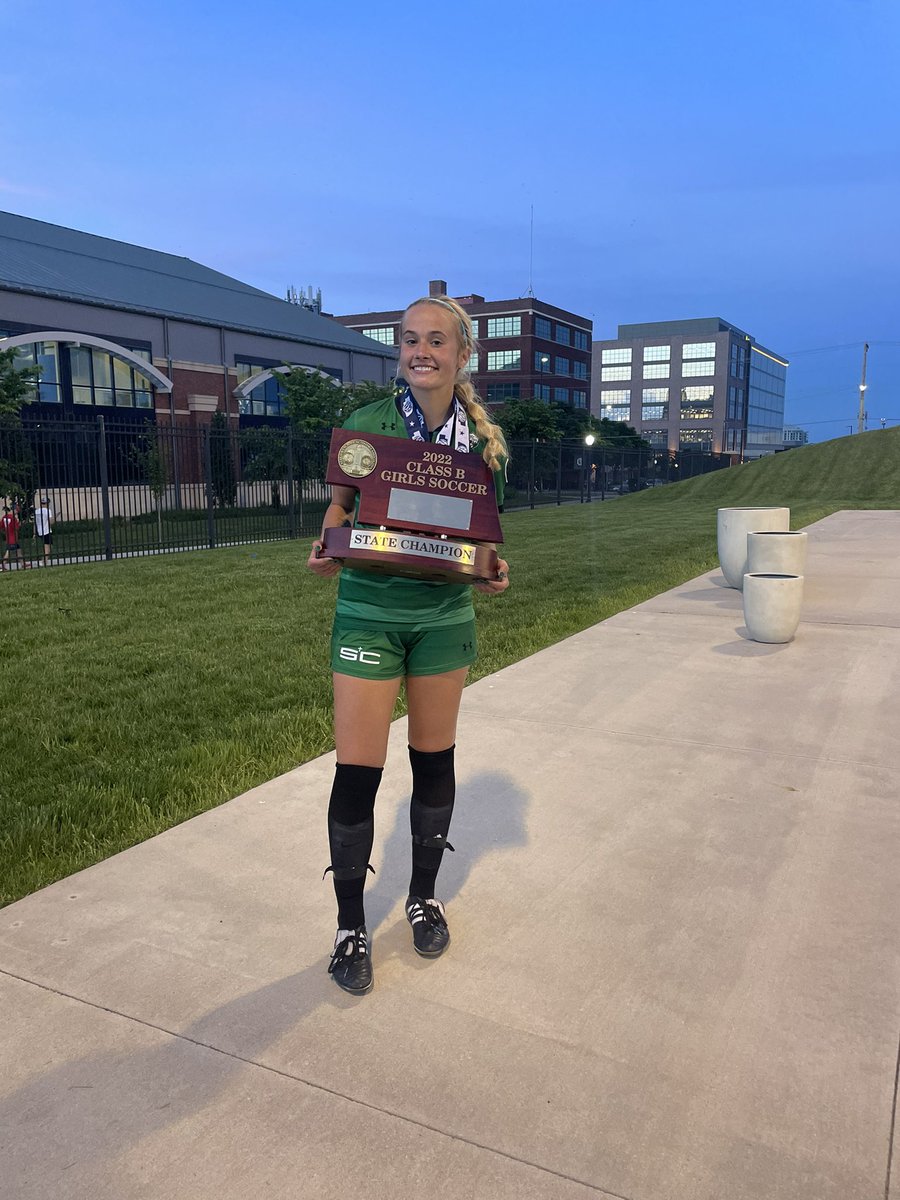 AppellJason's tweet photo. So proud of this kid @lakinappell and the @SkyHawkSoccer!
Finishes the year with 7 goals, 17 assists (tied for 2nd @SkuttCatholic school single season and currently #1 in the state), and a back 2 back state champ with 1 goal and 4 assist this tournament.
π#FOEπ
#4PRES https://t.co/Z4cNrOS0aV