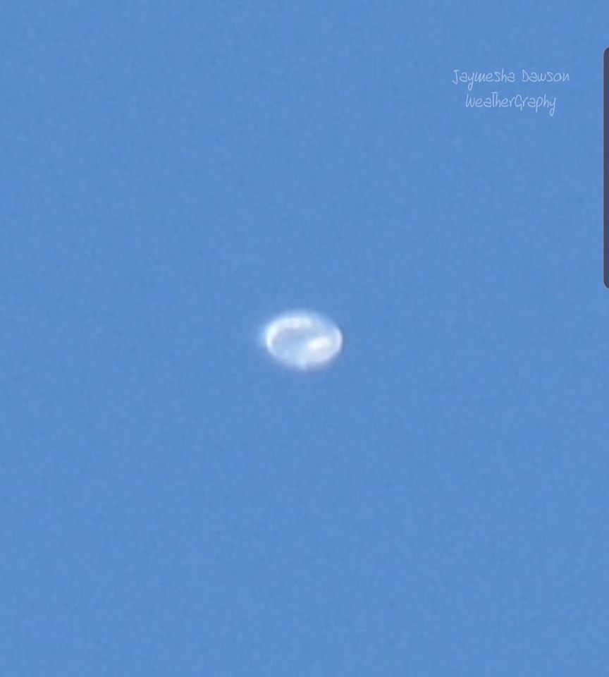 stratoballoon's tweet photo. Image of @RavenAerostar #Thunderhead balloon #HBAL593 taken by Jaymesha Dawson ( @StormTracker_4 on Twitter )
this afternoon in Kentucky. https://t.co/TMWMcaOLpR