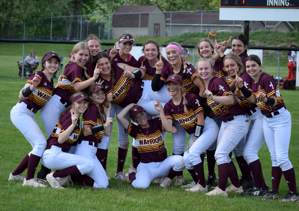 Walsh Jesuit Softball tweet media