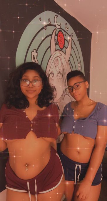 Peep the glow✨ https://t.co/rzhW8beOb0<a href="/tag/lesbian"class="tags"><span>#lesbian</span></a><a href="/tag/onlyfans"class="tags"><span>#onlyfans</span></a><a href="/tag/contentcreator"class="tags"><span>#contentcreator</span></a>