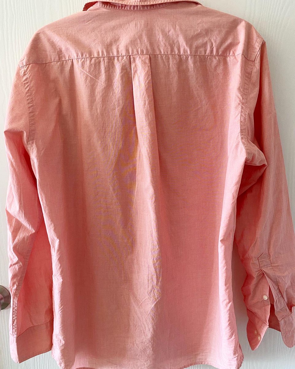 pslijin's tweet photo. พี่ฝากขายเชิ๊ตผู้ชายUniqlo ตัวนี้ใส่ไม่ถึง2ครั้ง size L จากในช็อป990 ส่งต่อ 490 ลดไปเกินครึ่ง แท้100% จากช็อปเซ็นทรัลลาดพร้าว
#เสื้อเชิ้ตผู้ชาย #เสื้อเชิ้ตผู้ชายมือสอง #เสื้อเชิ้ตสีชมพู #เสื้อ #uinqlo #uniqlothailand #uniqloมือสอง #ส่งต่อเสื้อผ้า https://t.co/m7EFLY1ezW