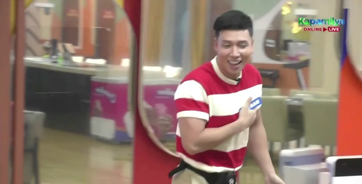 cicicrojo's tweet photo. I really love Nathan's new look. It makes him look younger. Anji looks super fresh now. Blooming.
Just a thought. Nathan as a Big Winner will be a good finish to this season.
#PBBComebackHMs #TeamSamantha #TeamStephanie #TeamNathan #TeamZach #TeamRob #TeamMichael #TeamAnji https://t.co/cq32V1WKXS
