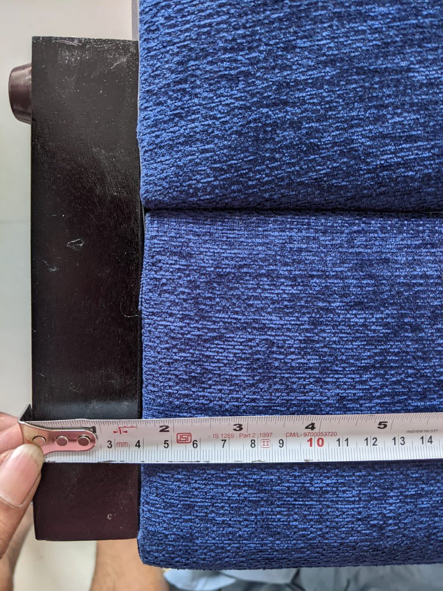 anishpt's tweet photo. @Pepperfry @PepperfryC @AmbareeshMurty. Delivered wrong product (sofa) but return request rejected. They show beautiful images but deliver substandard products. Even we visited studio in Thane and ordered the item.Should have gone with @UrbanLadder or @IKEAIndia https://t.co/7L1UoC3Wnr