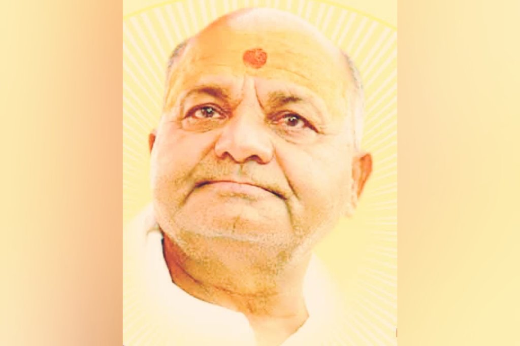 आध्यात्मिक और अलौकिक शक्ति के पवित्र प्रकाश पुंज, पूजनीय संत, श्रद्धेय दद्दाजी की पुण्यतिथि पर विनम्र श्रद्धांजलि अर्पित करता हूं!

दद्दा जी की शिक्षाएं और आदर्श जीवन हमारे लिए प्रेरणा का तेजस्वी प्रकाश पुंज है, जिसके आलोक में हम जनसेवा के ध्येय को पूर्ण करने हेतु कटिबद्ध हैं।
